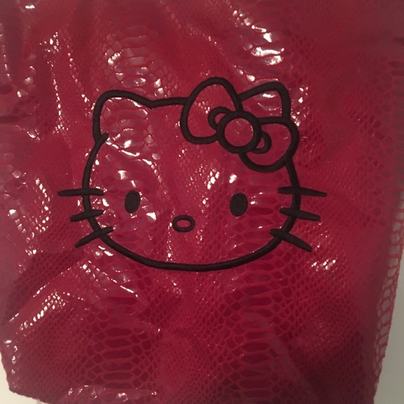 Red Hello Kitty Tote - Picture 2 of 3
